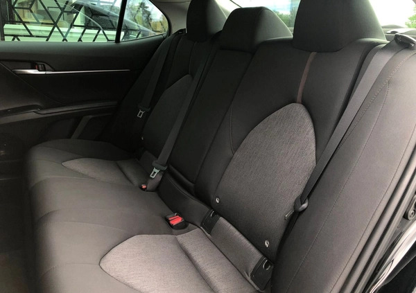 Toyota Camry cena 107900 przebieg: 97621, rok produkcji 2020 z Nowe Miasteczko małe 529